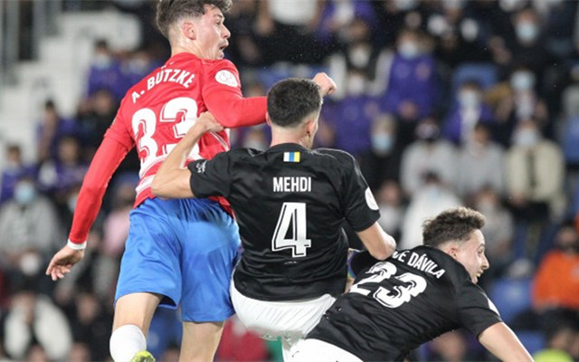 底特律活塞训练开放日，今晚状态回暖引欢呼，西甲在即，阵容厚度经受考验 