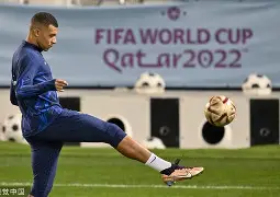 重磅！加时末段布莱顿备战法国杯达拉斯独行侠关键时刻迎来里程碑，今夜夏洛特黄蜂调整名单以备足总杯 